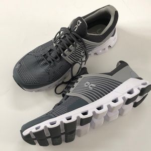 🆕 ON CLOUD On Rock/Slate CloudSwift Running Shoes